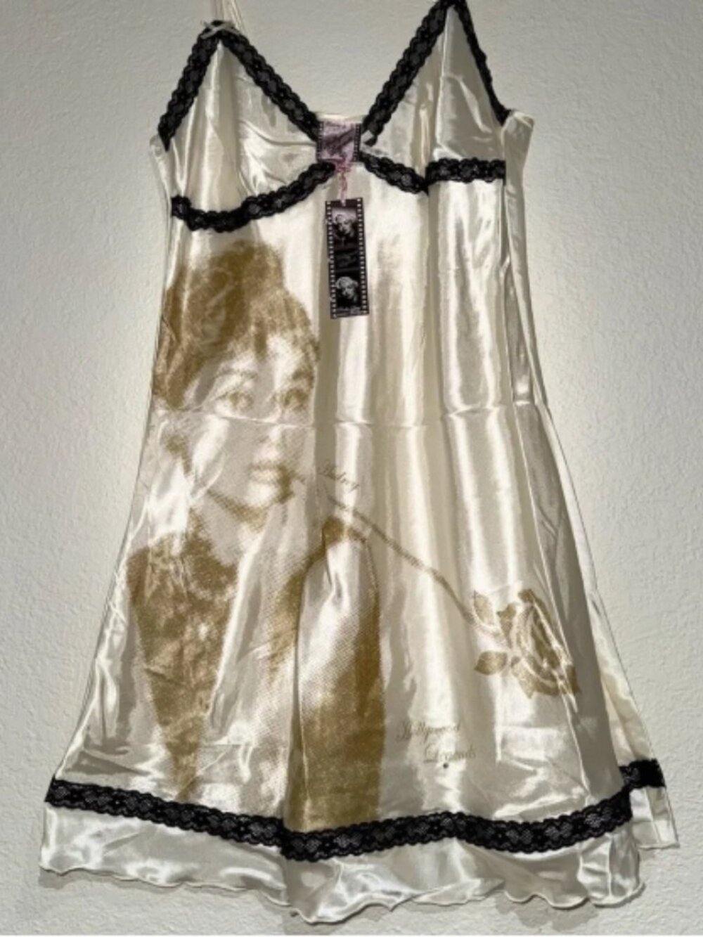 Hollywood Legends | Audrey Hepburn Ivory Chemise NWT